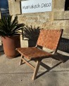 Fauteuil chillout en bois de noyer et cuir véritable |Marrakech Deco