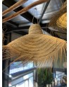 Suspension en forme de chapeau à franges