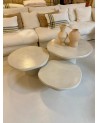 Table basse en beton ciré couleur blanc cassé