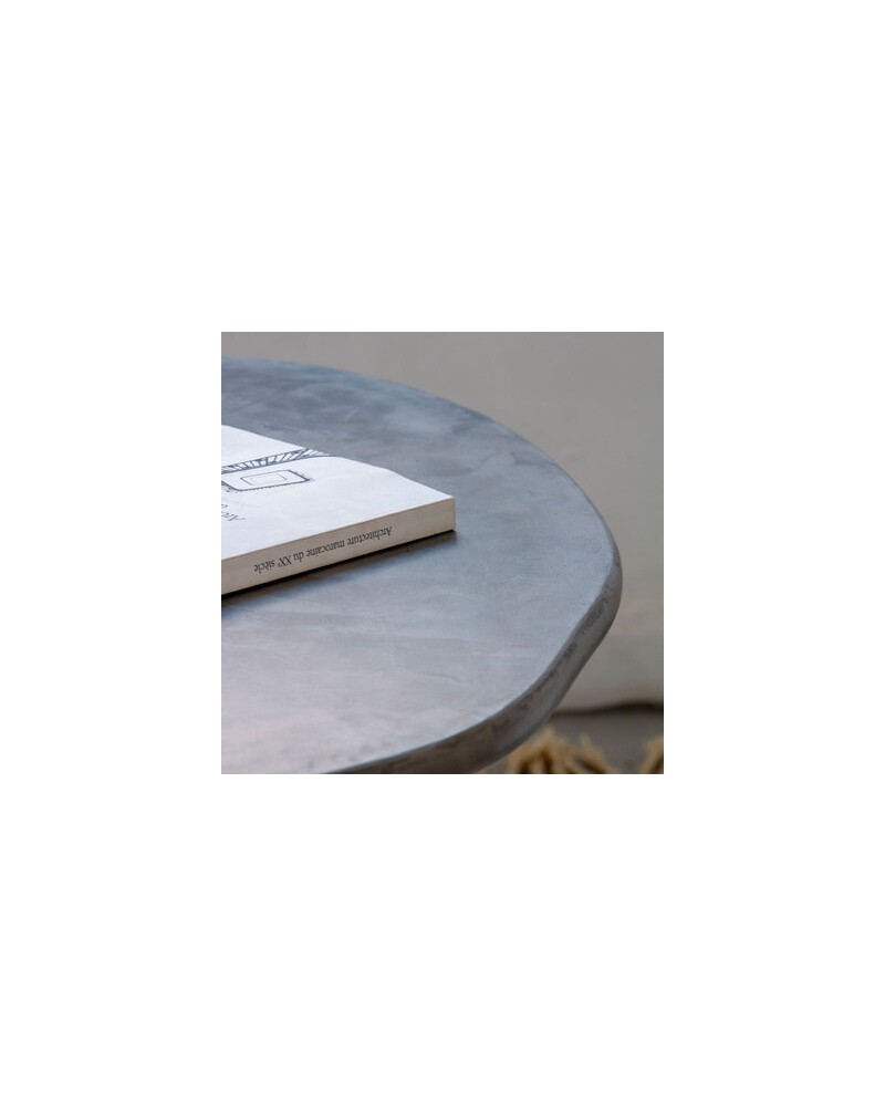 Table basse en béton ciré Menara forme irrégulière 120cm x 70cm x40cm de haut
