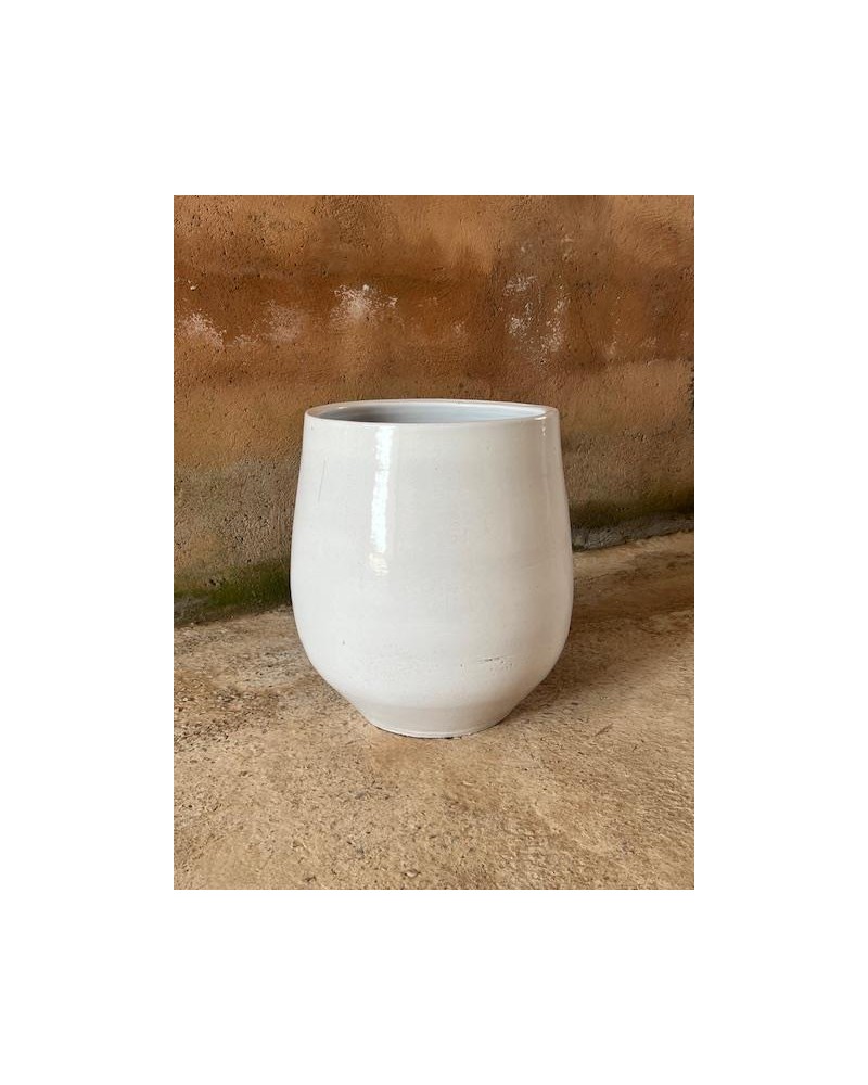 jarre en céramique, poterie extérieure, poterie en céramique