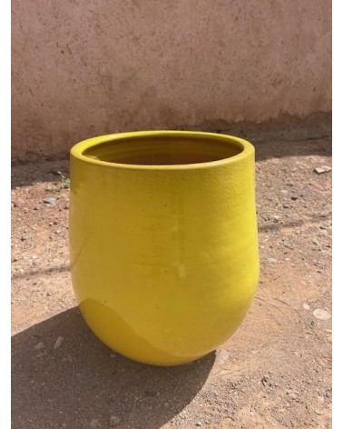 jarre en céramique, poterie extérieure, poterie en céramique