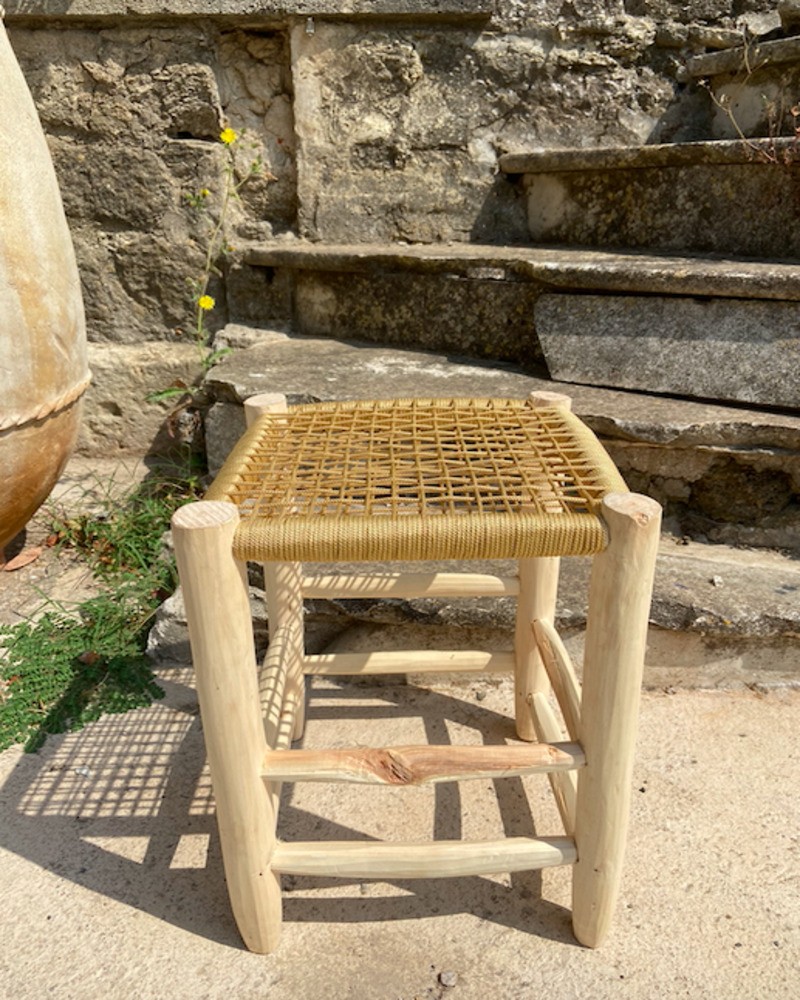 Petit tabouret en bois et fil tressé, artisanat Maroc | Marrakech deco