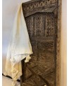 Couvre lit en laine vierge naturelle blanche pompon | Marrakech deco