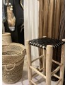 Tabouret de bar en bois et cuir noir. Artisanat Maroc | Marrakech deco